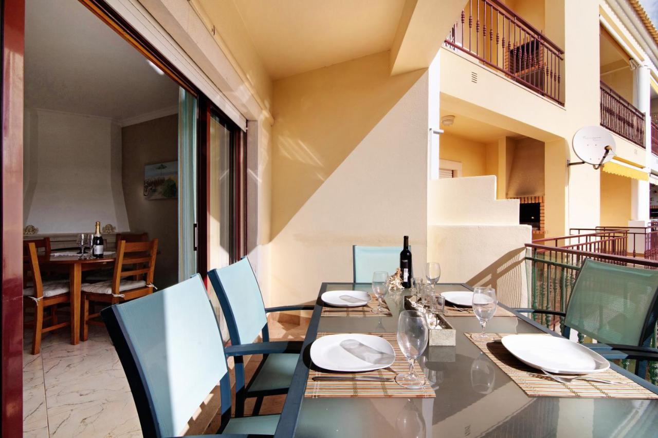 Columbus Beach Apartment Quarteira Bagian luar foto